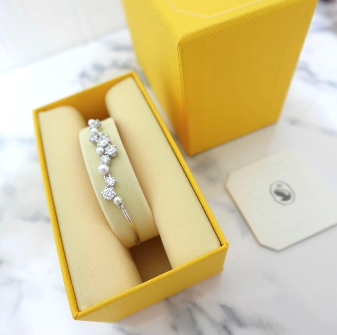 constella ブレスレット バングル【Swarovski・スワロフスキー】