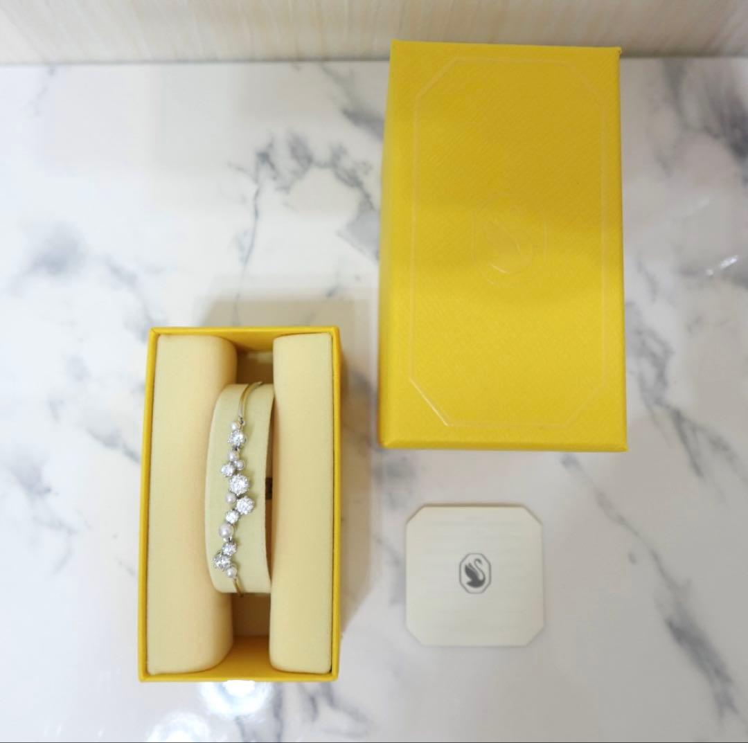 constella ブレスレット バングル【Swarovski・スワロフスキー】