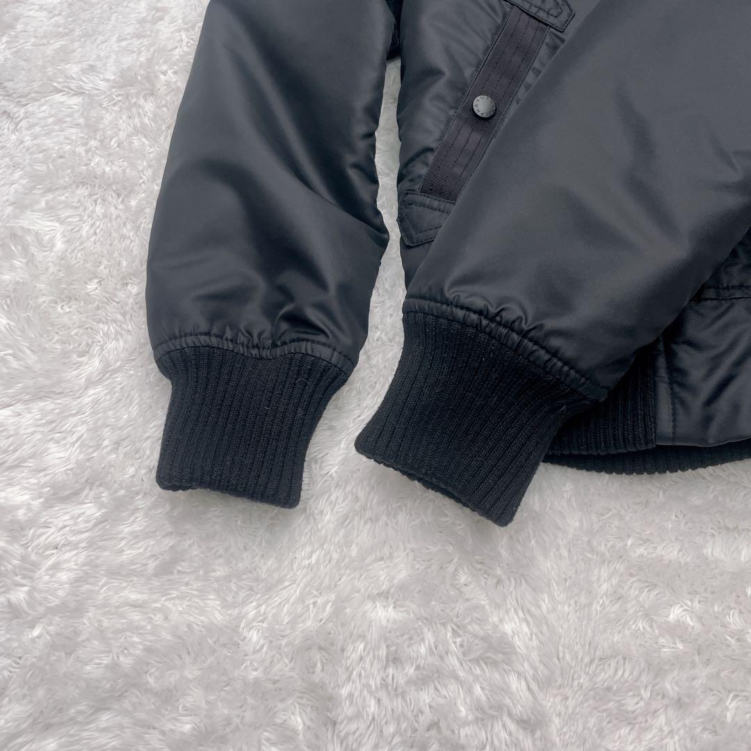 ALPHA IND. MA-1ジャケット ブラック　フード付き　Ｍ