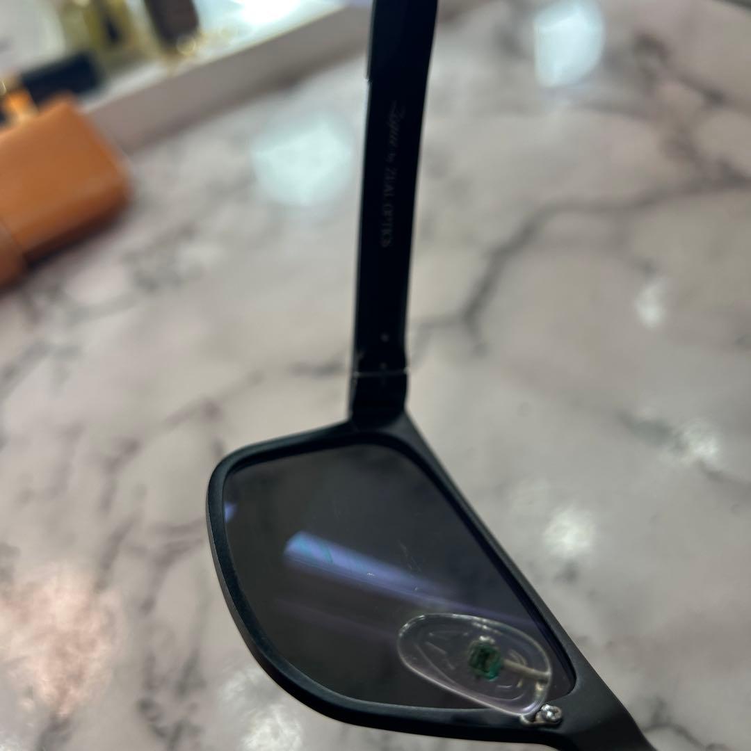 フ*ス様 ゼクー　Zeque サングラス