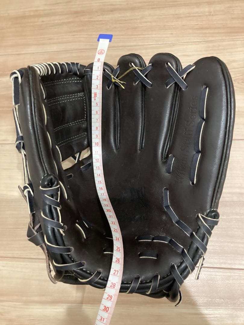 軟式グローブ　内野手用　ウィルソンWilson