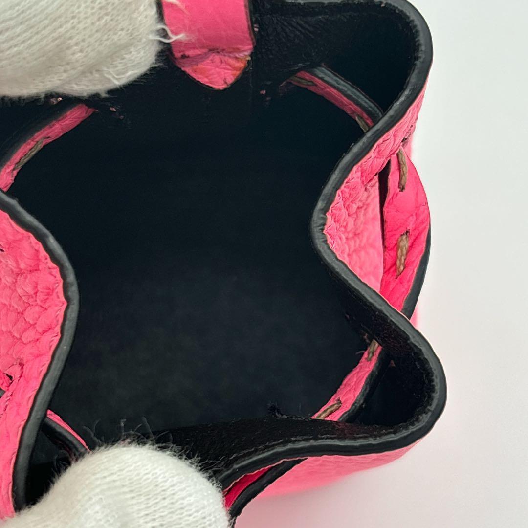 FENDI モントレゾール チャーム キーホルダー　ピンク