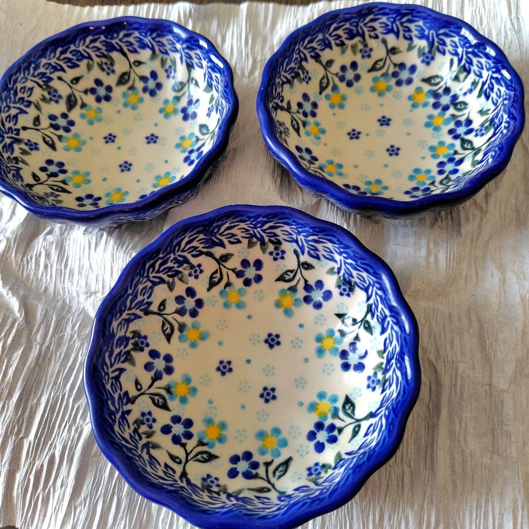 ポーリッシュポタリー　花柄フリルボウル 3枚セット ポーリッシュポタリー 花柄フリルボウル 3枚セット - メルカリ