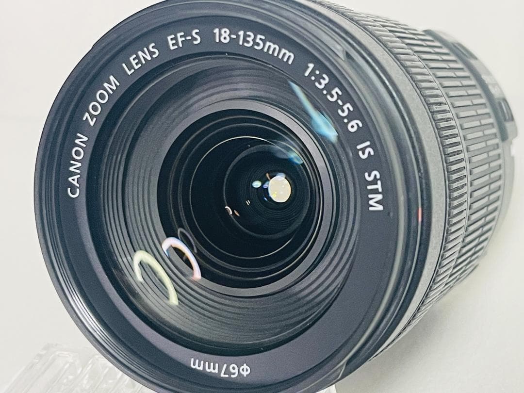 ★美品★Canon EF-S 18-135mm F3.5-5.6 IS STM