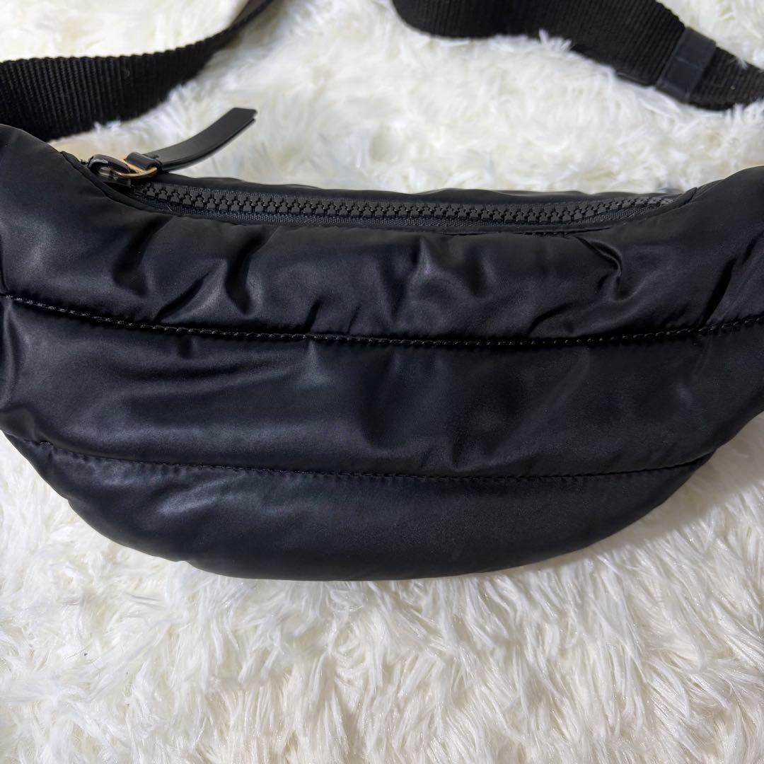 【✨美品✨】トリーバーチ ボディバッグ ウエストバッグ　ウエストポーチ 黒