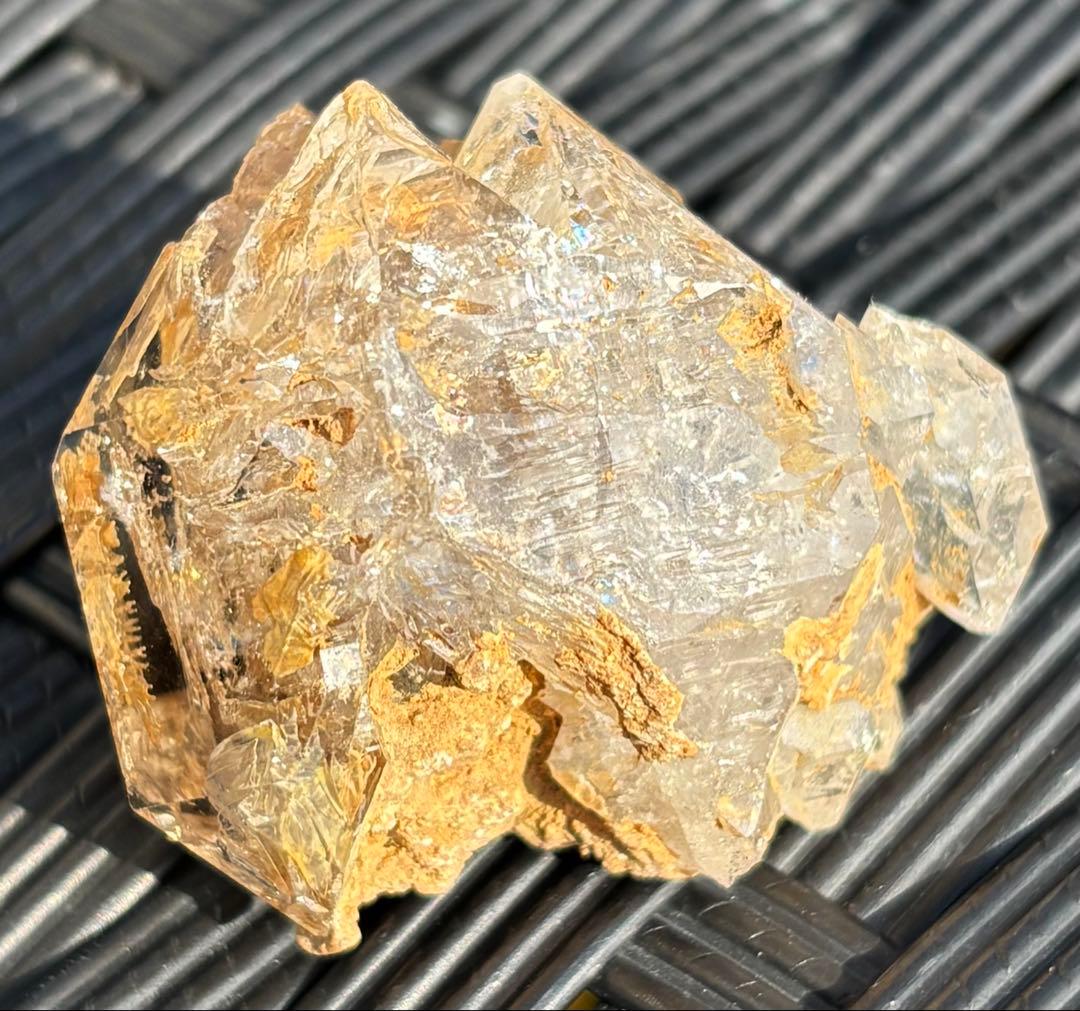 【天然石】虹入り　原石　天使の贈り物　骸骨水晶　エレスチャルクウォーツ③