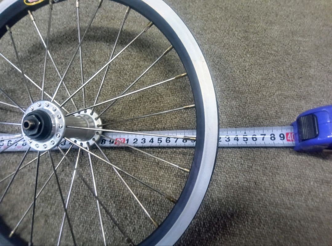 KH-199F 　１６インチ完組ホイール シルバーリム オマケ付き