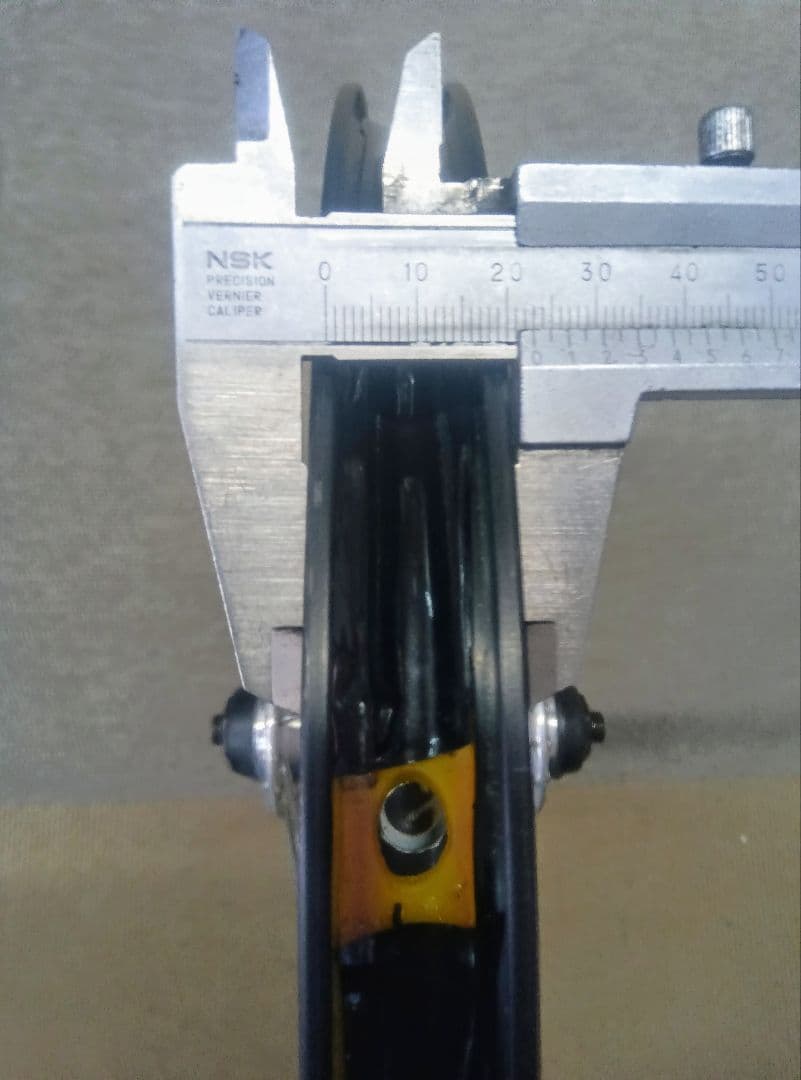 KH-199F 　１６インチ完組ホイール シルバーリム オマケ付き