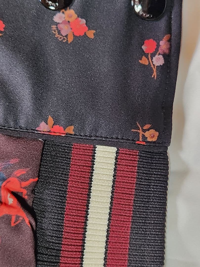 木製ハンガー付き・COACH・コーチ・リバーシブル・スタジアムジャンパー・新品