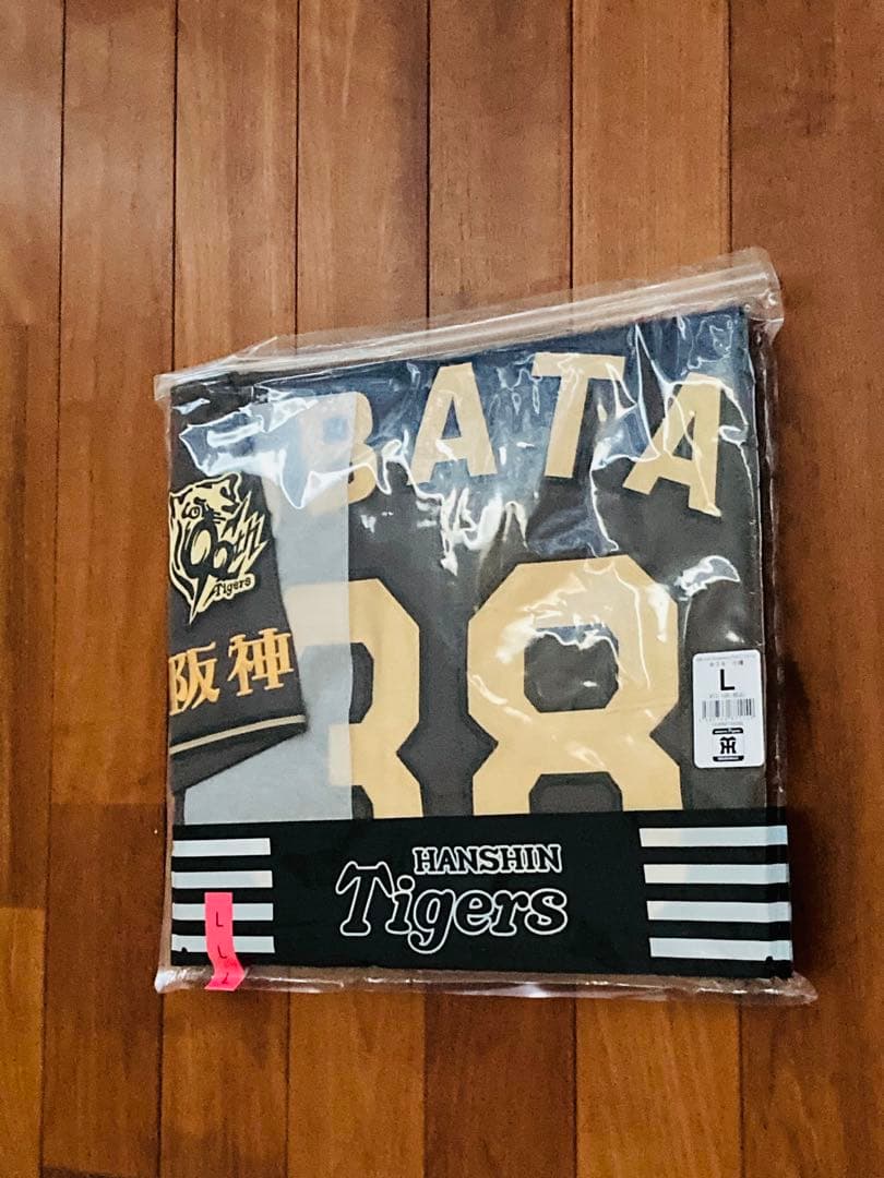 阪神タイガース ブラックダイナマイト ユニフォーム メンズLサイズ　ミズノ　刺繍