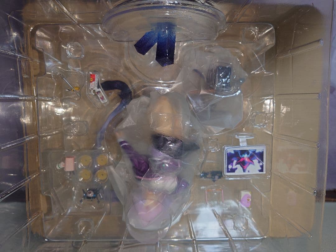 ナ*オ様 限定価格グッドスマイルカンパニー　グリッドマン新条アカネ1/7スケール