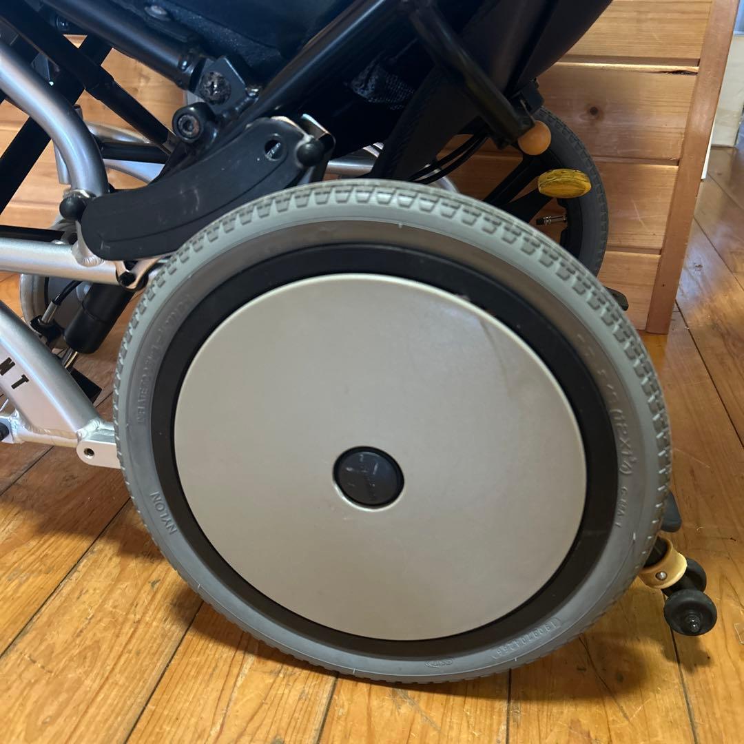 松永製作所の介助用ティルトリクライニング　オアシス OS-12TRSP 40