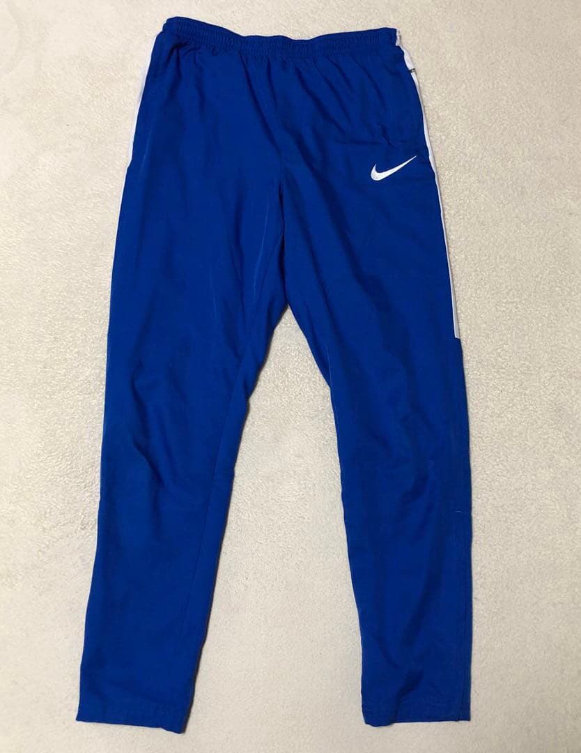 NIKE ナイキ　ジャージ上下　セットアップ　スウォッシュ刺繍ロゴ　デカロゴ　L