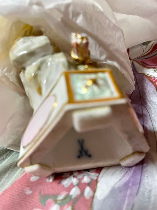 【最終値下です】マイセン　（古マイセン？） ハートを包む天使