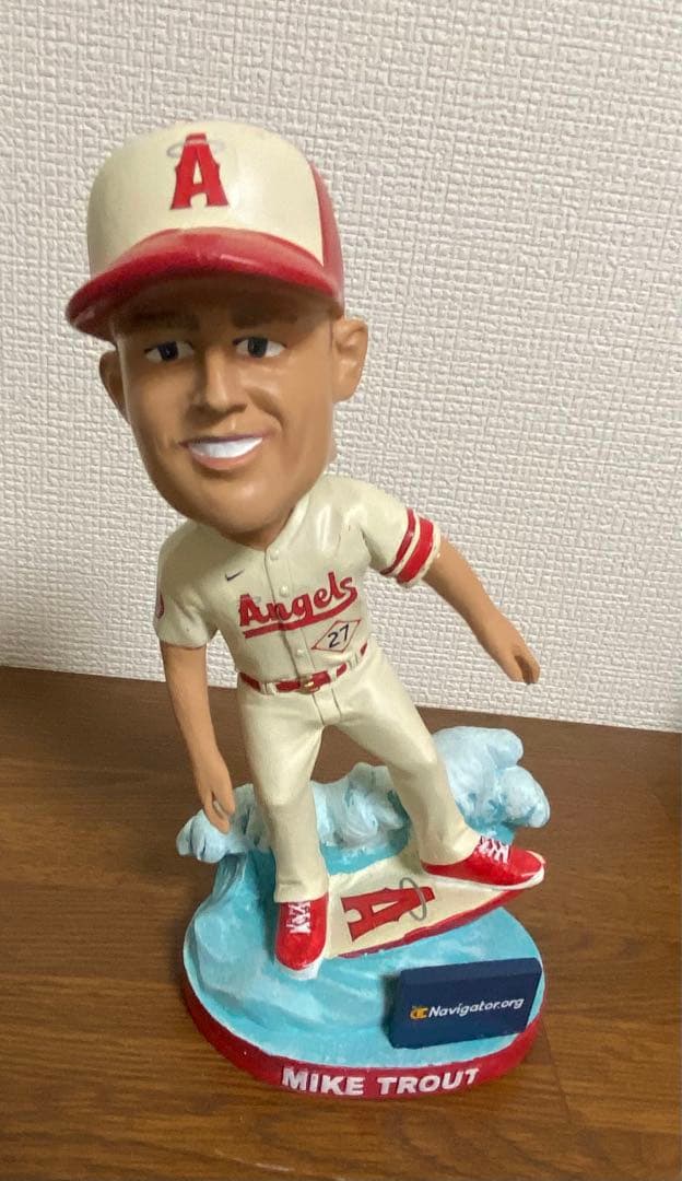 マイクトラウト エンゼルススタジアム先着25000個限定配布 フィギュア