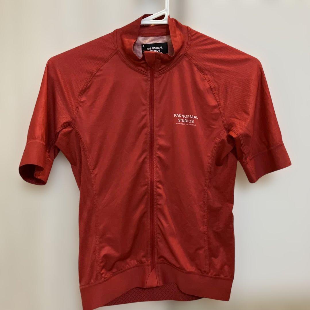 PAS NORMAL STUDIOS サイクルジャージ Sサイズ レッド　メンズ