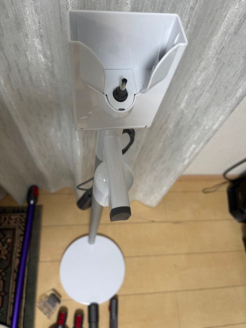 【美品】Dyson V12 SV20Detect Slim コードレス掃除機