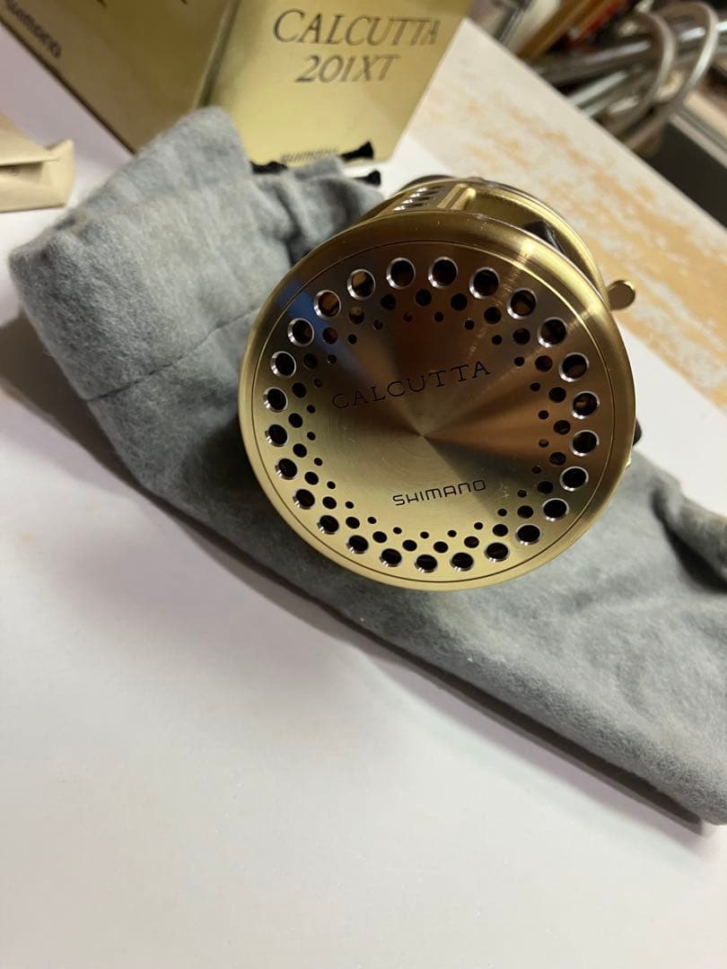 古いシマノカルカッタ 201XT 美品SHIMANO CALCUTTA メガバス - メルカリ
