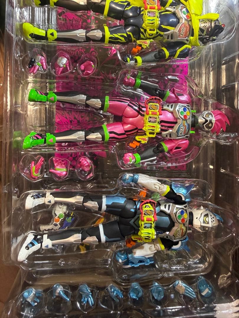 S.H.Figuarts マイティアクションX ビギニングセット エグゼイド