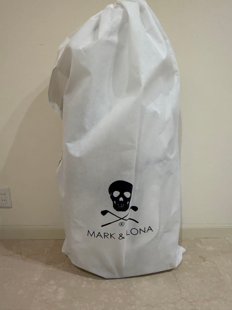 マーク&ロナ スタンド型キャディバック　 ホワイト 正規品　新品未使用　タグ付