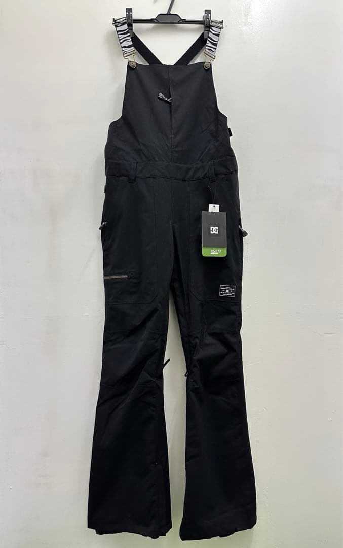 【新品】DC ディーシー　スノーウェア　ウェア　レディースウェア　ビブ　Mサイズ