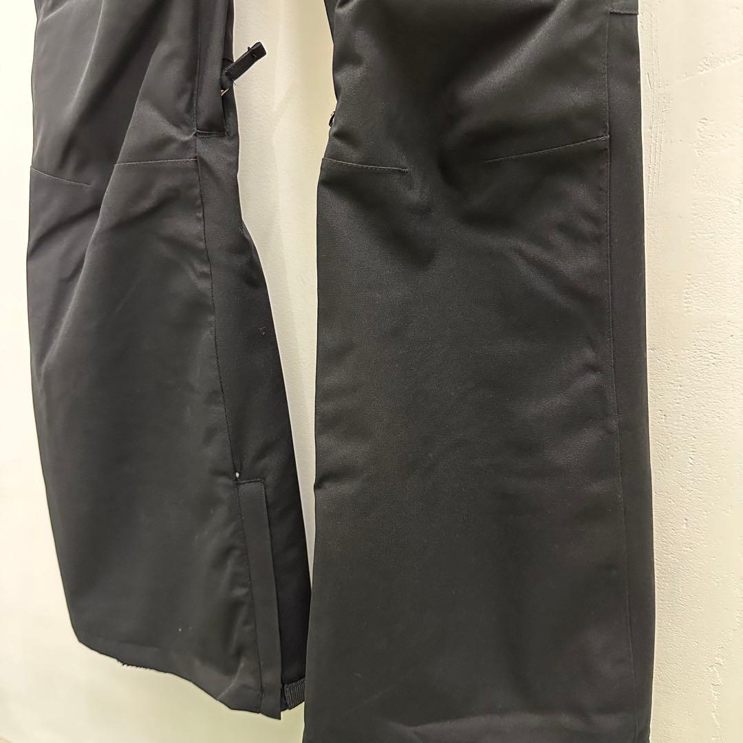 【新品】DC ディーシー　スノーウェア　ウェア　レディースウェア　ビブ　Mサイズ