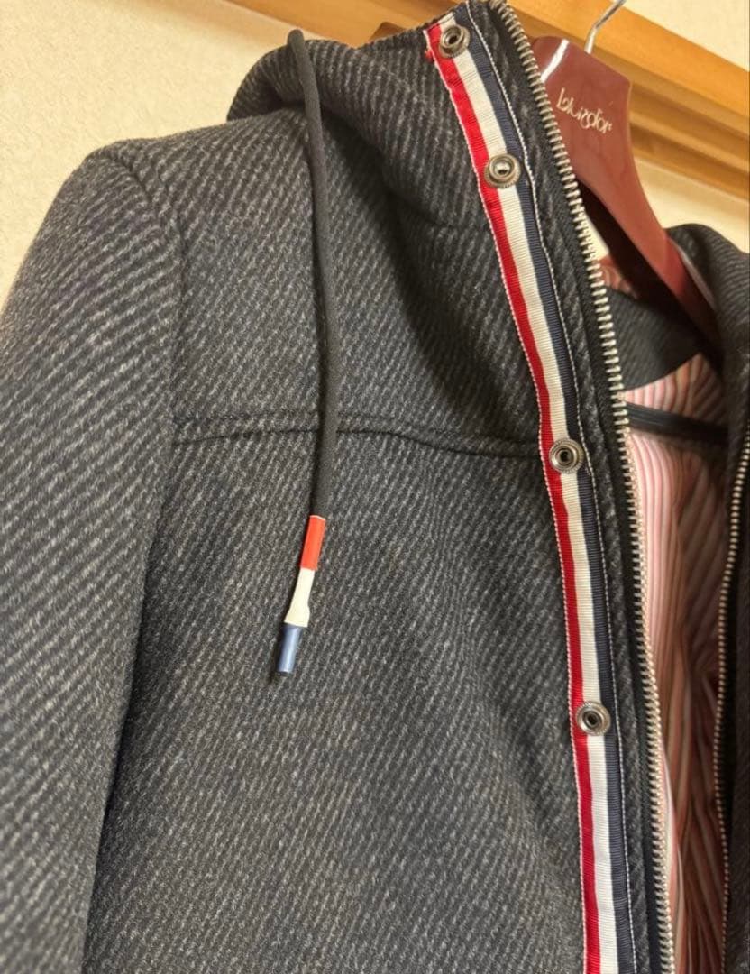 早い者勝ち！　トムブラウン 　4BAR 中綿ダウンジャケット サイズ2