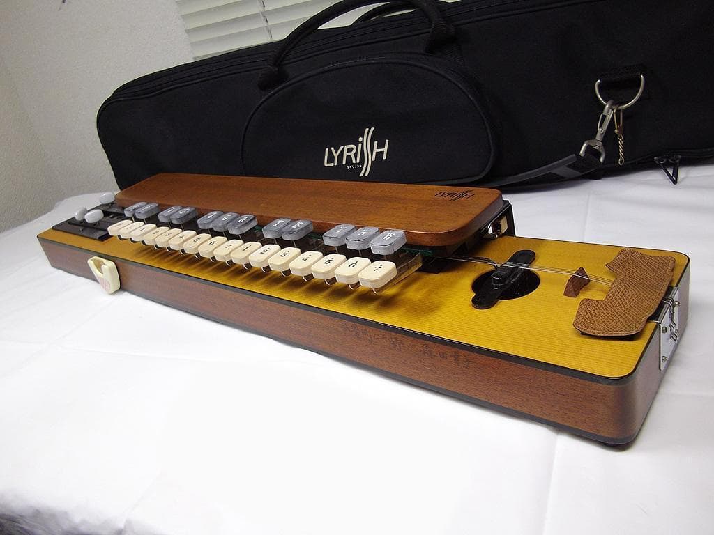 ライリッシュ LPS50 均等鍵盤 大正琴 4弦 ピックアップ付き