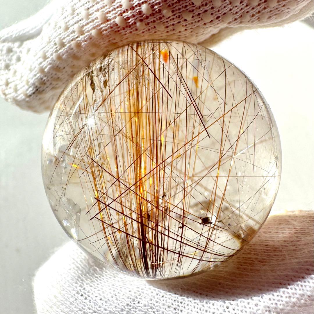 ルチルクォーツ 水晶 丸玉 30.6mm 台座付き