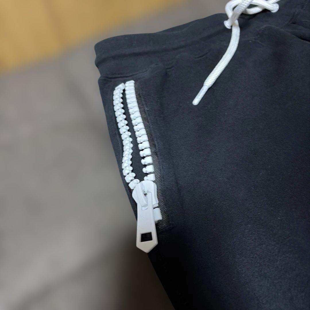 1PIU1UGUAALE3 セットアップ　パーカーセット アップ　ブラックXL