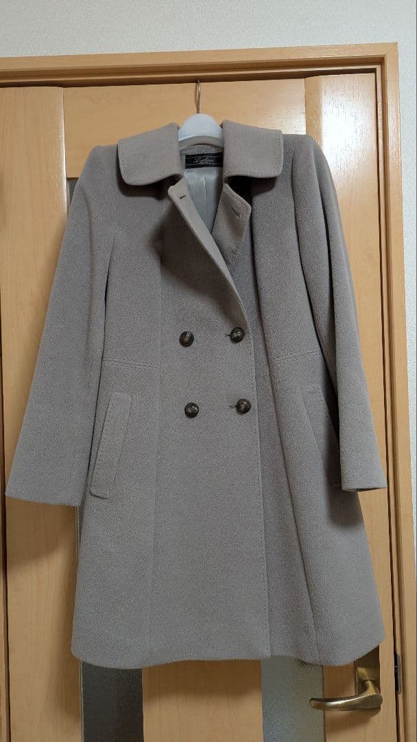 【レリアン】アンゴラ入りコート　7号サイズ