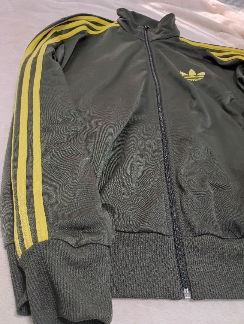adidas カーキ ジャージ ファイヤーバード XL程度
