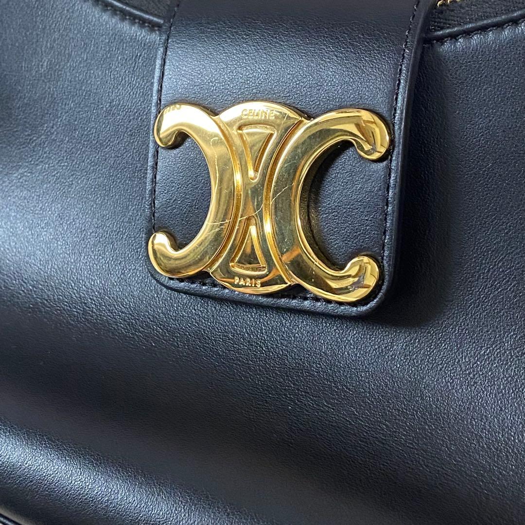 セリーヌ ミディアム AVAトリオンフ バッグ スムースカーフスキン ブラッグ