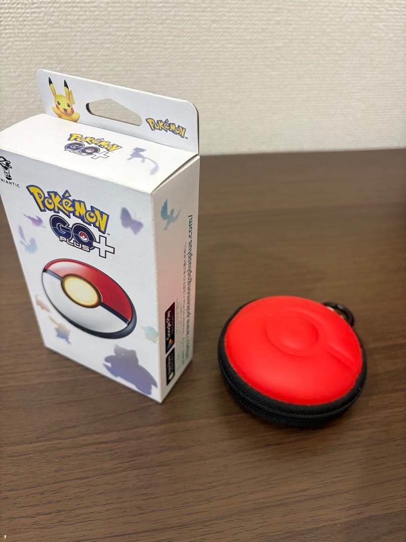 み*わ様 Pokemon GO Plus + 収納ケース付き