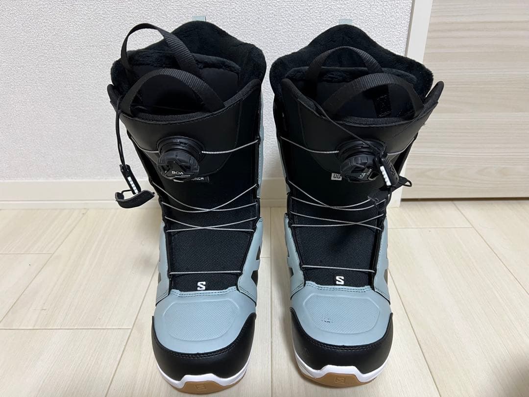 SALOMON スノーボードブーツ 黒/水色