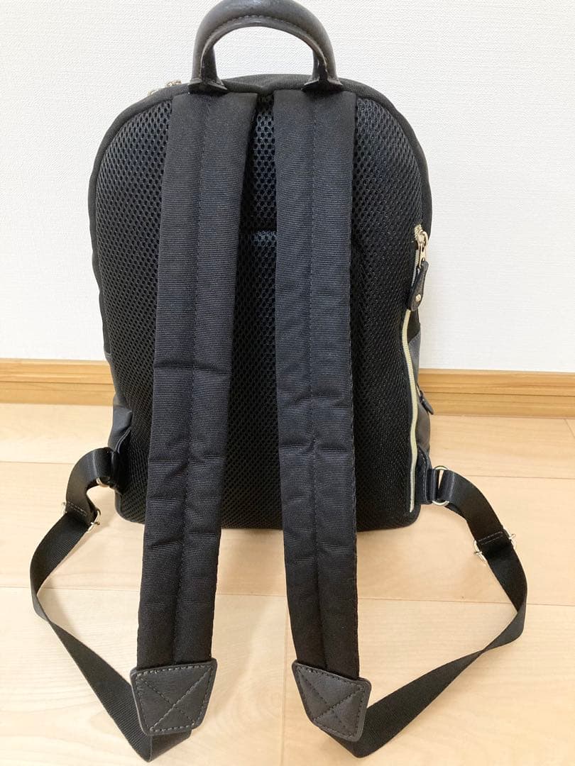 Bianchi Donna ブラックリュック 新品未使用 ビアンキドンナ