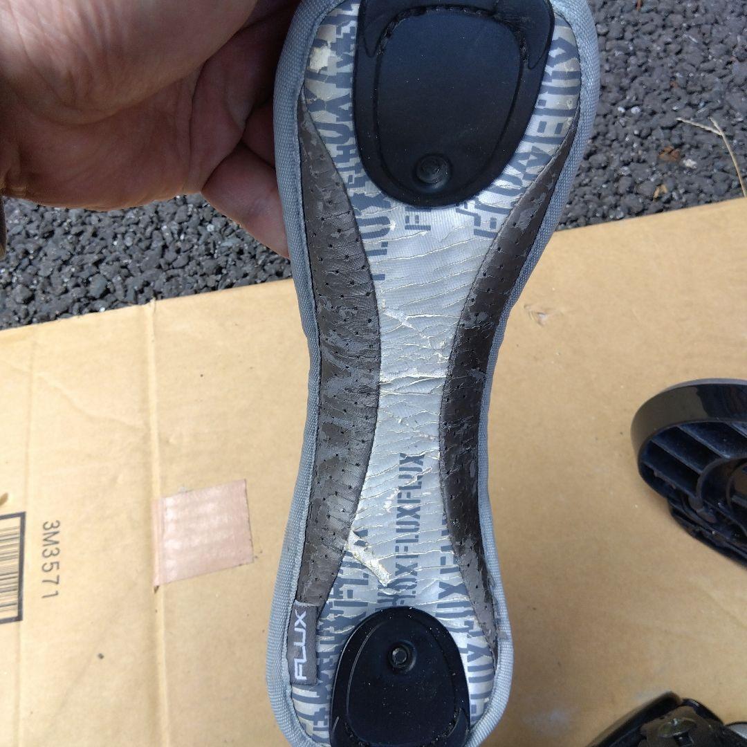 FLUX スノーボードビンディング ブラック/グレー