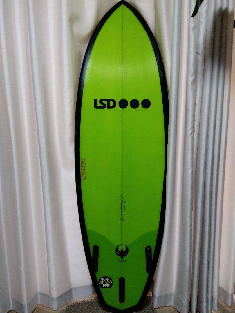 引き取り限定美品ボード！断捨離中