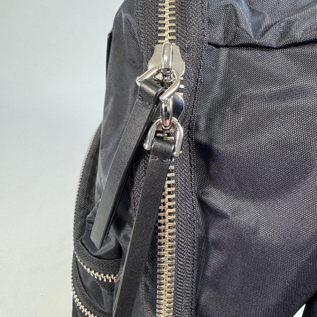 MARC JACOBS ブラック ナイロン バックパック