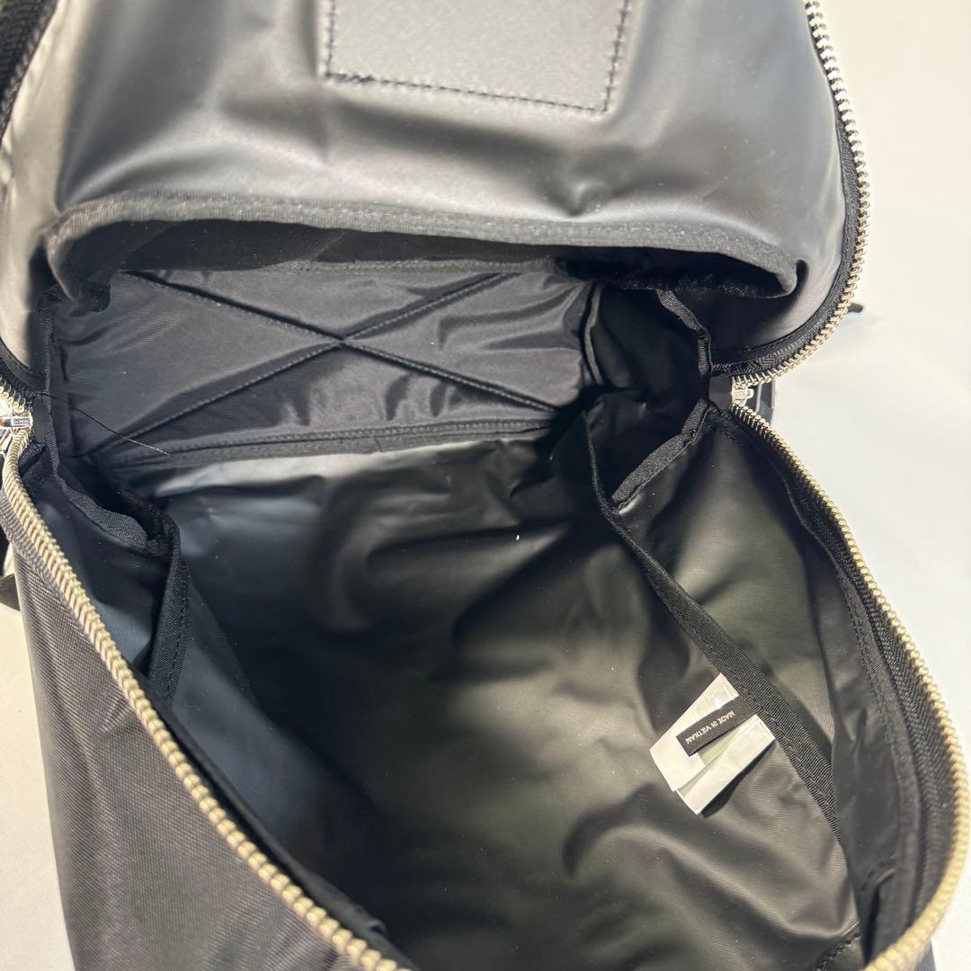 MARC JACOBS ブラック ナイロン バックパック