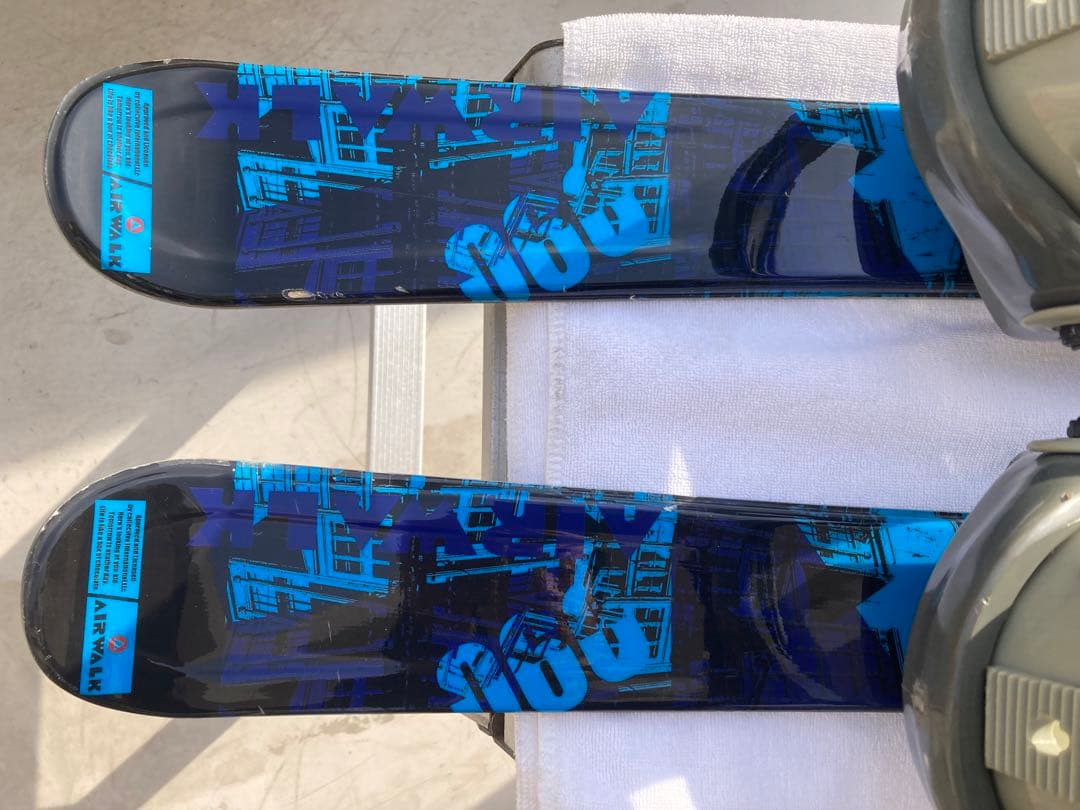 ショートスキー(ファン) スノーボードブーツ用　AIR WALK 青黒