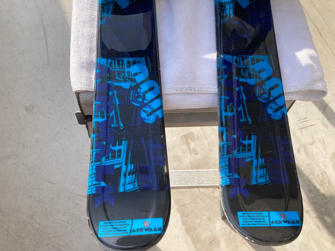 ショートスキー(ファン) スノーボードブーツ用　AIR WALK 青黒