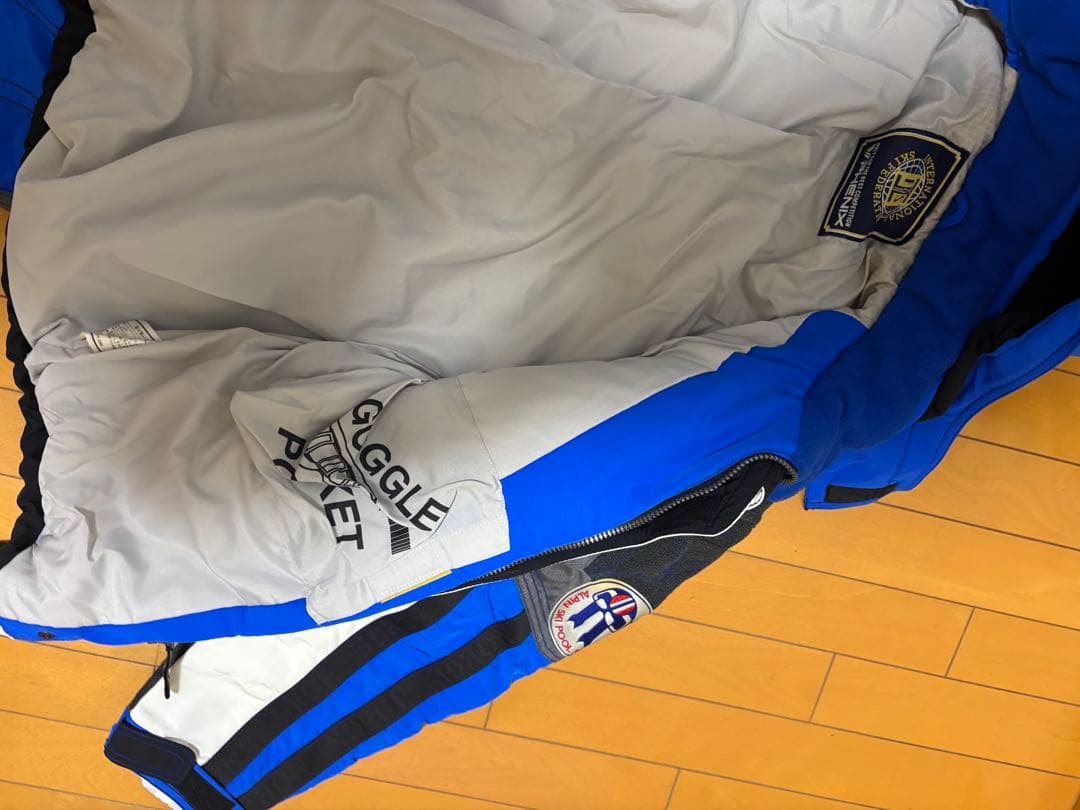 PHENIX フェニックス スキーウェア ジャケット 大人用 上下セット