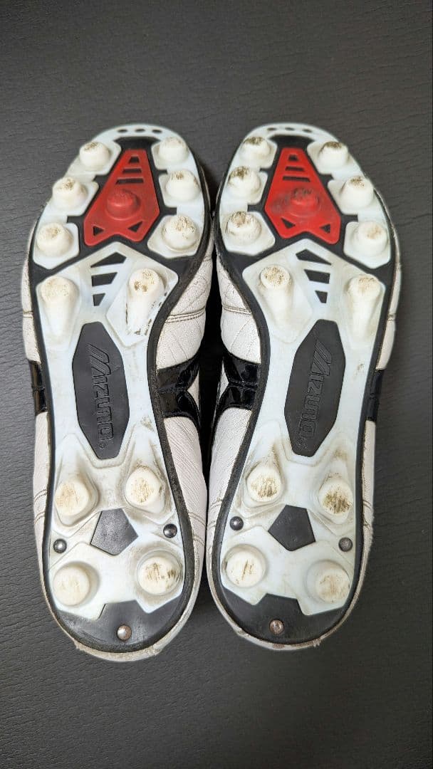 ・Mizuno Morelia ミズノ モレリア サッカースパイク シューズ