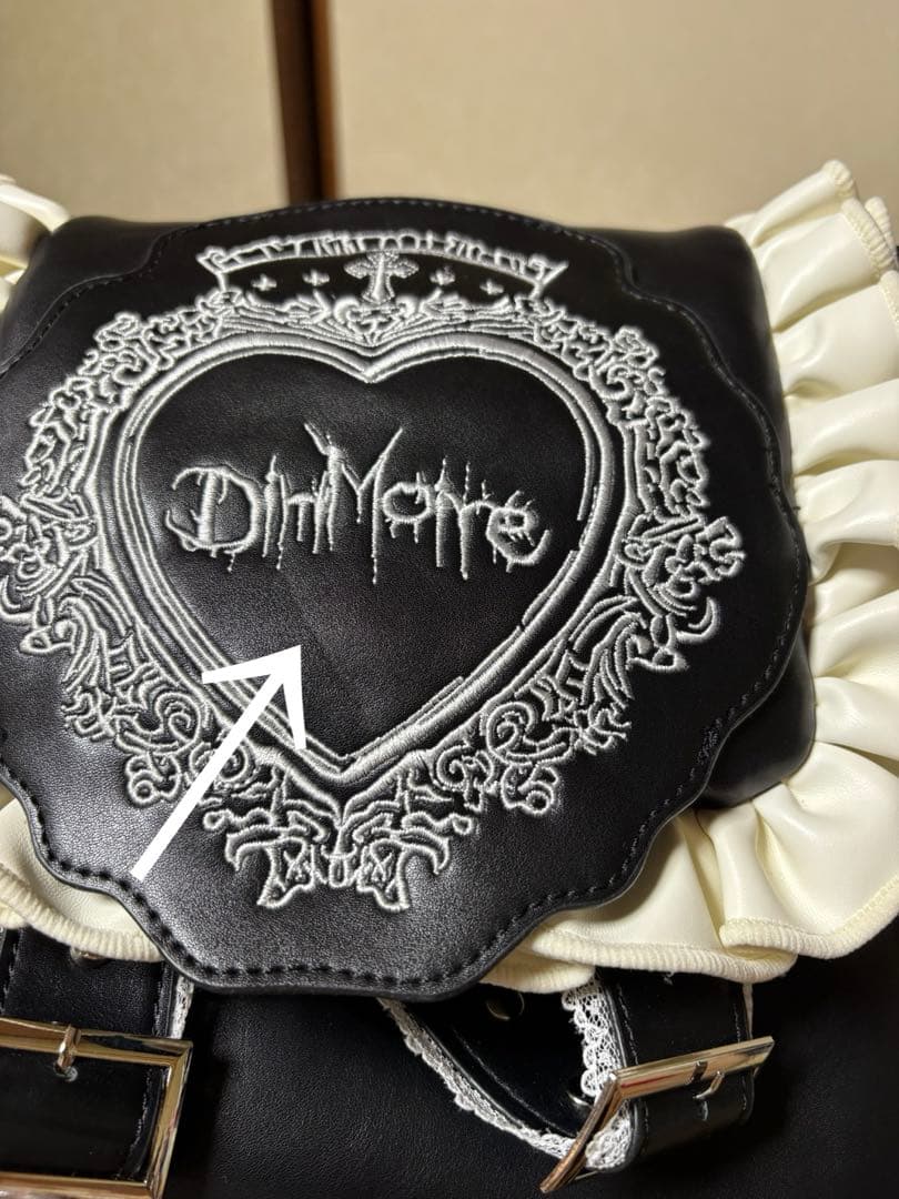 DimMoir HeartCoreミニフリルリュック　Black×White