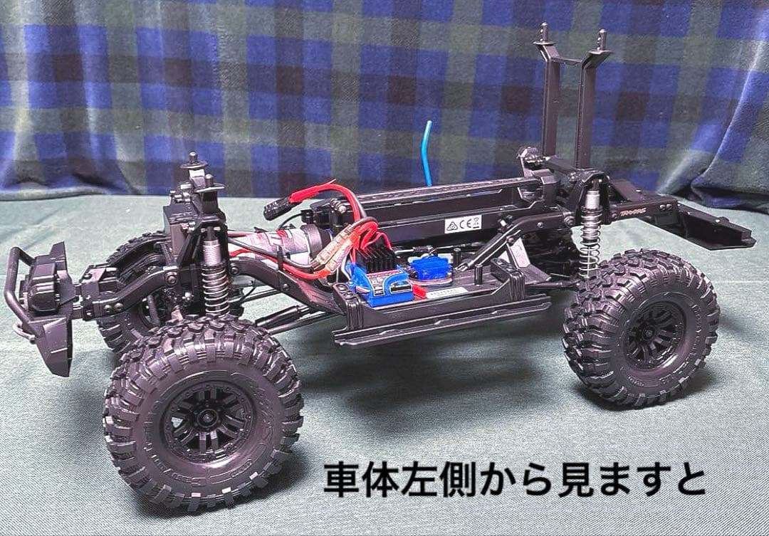 トラクサス　TRX4 ディフェンダー