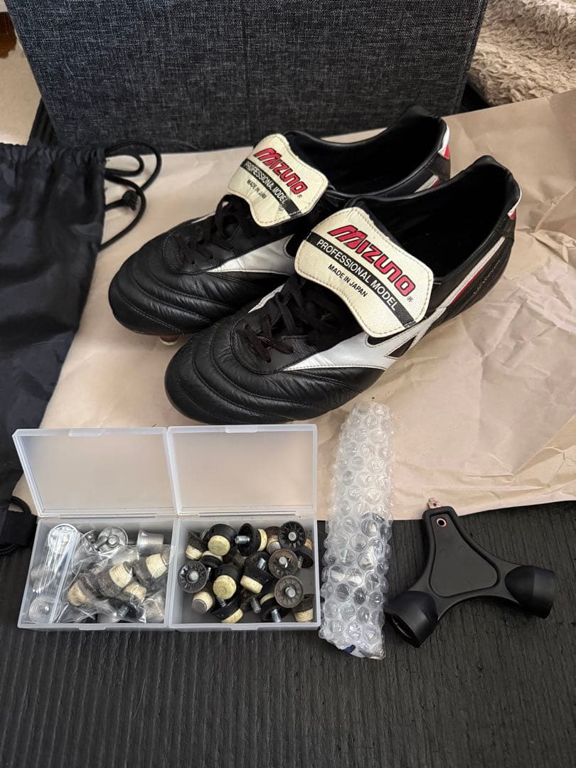 【美品】Mizuno モレリア　27.5cm 取り替え式