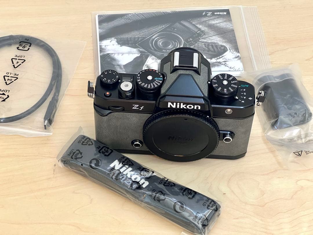 Nikon Zf ボディ ストーングレー ニコン ミラーレス一眼カメラ - メルカリ