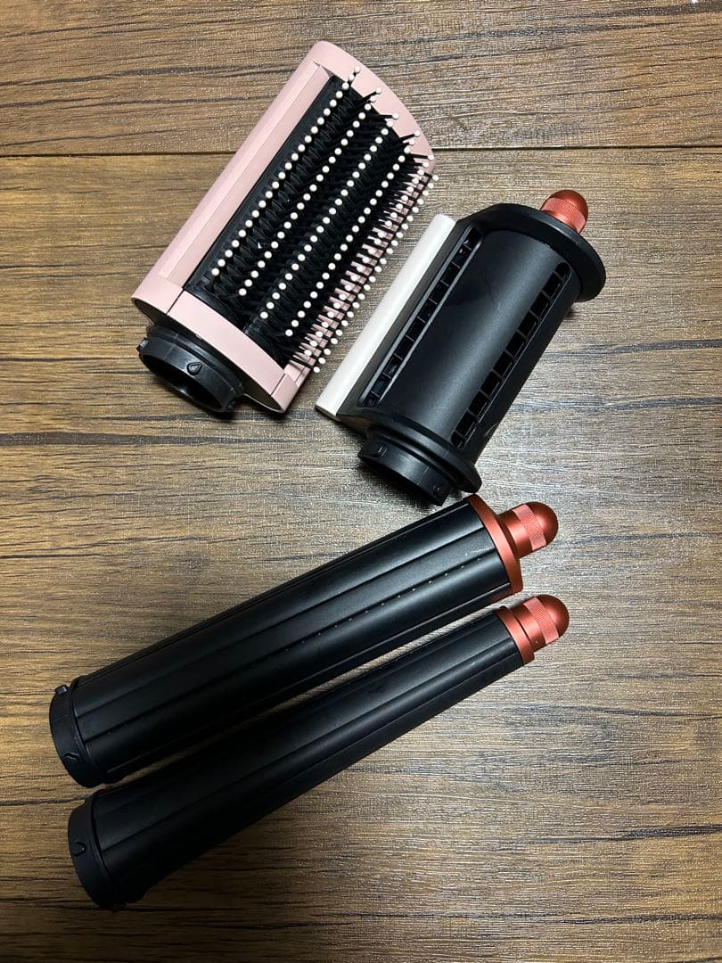 美品　Dyson air wrap ポーチ付