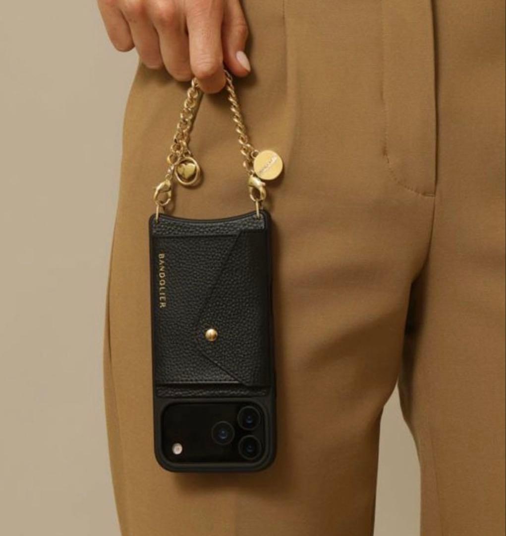 bandolier iPhone 17pro ケース